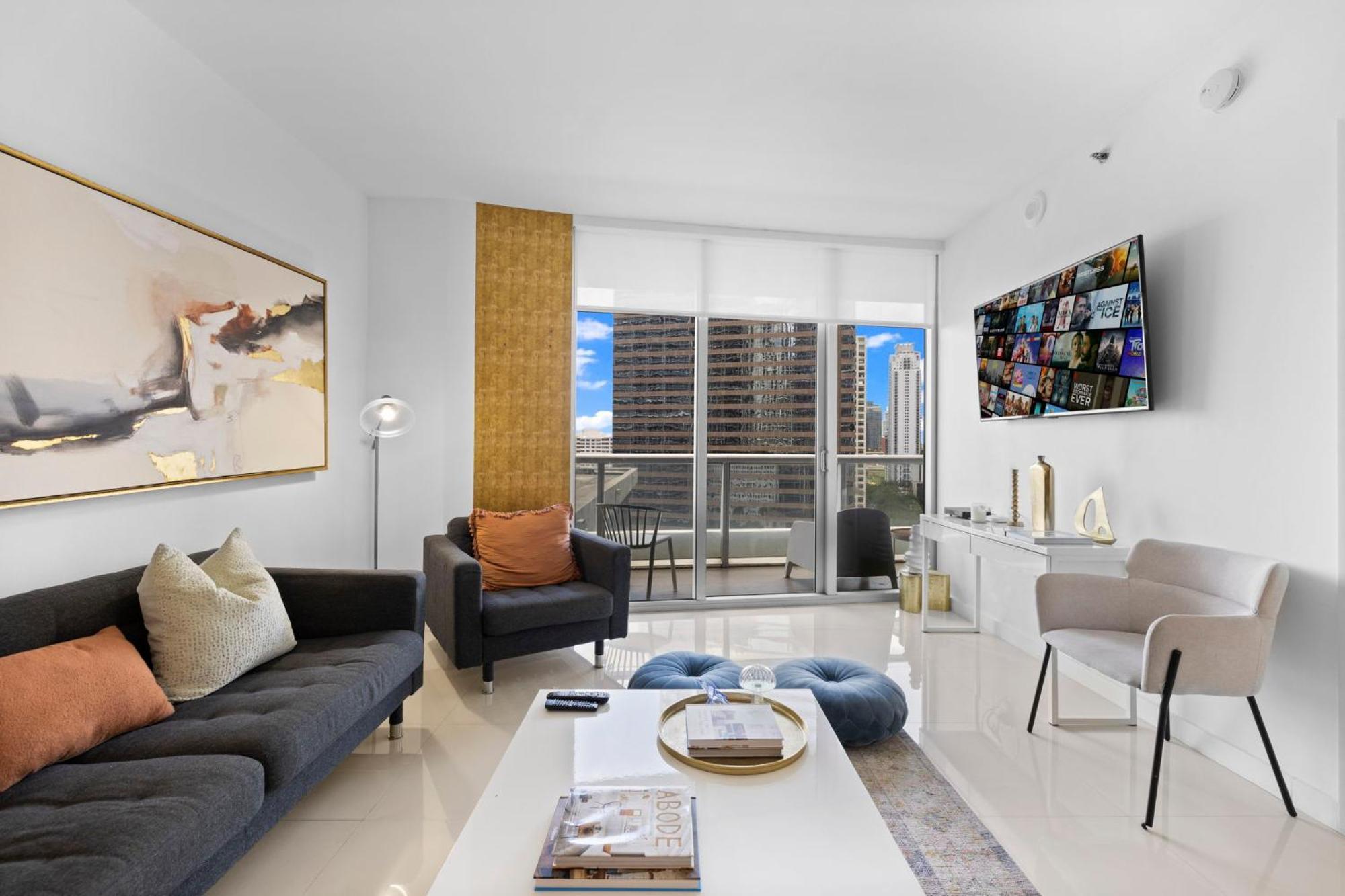 Apartment Downtown Brickell- Free Pool -gym- Miami